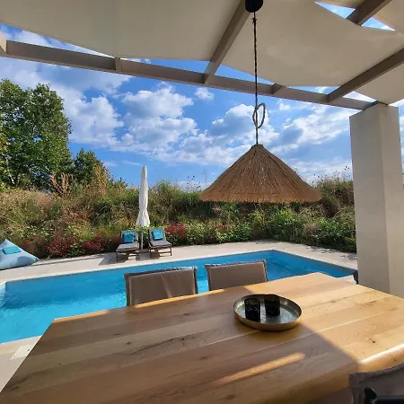 Villa Casa O' - Moderne Mit Grosser Terrasse Und Privatem Swimmingpool