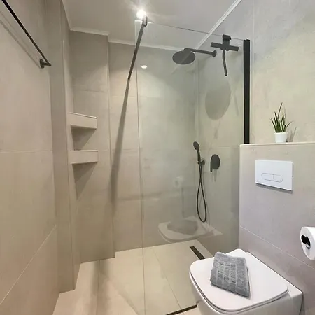 Casa O' - Moderne Mit Grosser Terrasse Und Privatem Swimmingpool